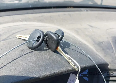 2008 Kia Optima Lx z USA, uszkodzony, nr VIN KNAGE123X85213448